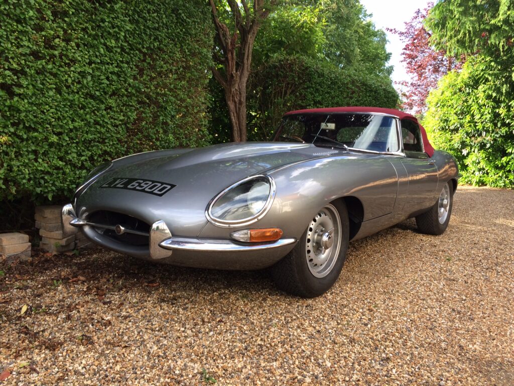 Jaguar 1966 Series 4.2 Roadster