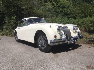 1960 Jaguar XK150 3.8 SE FHC