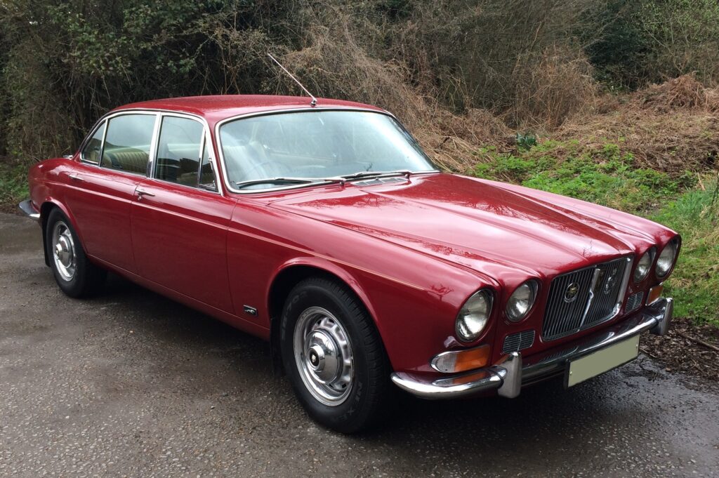 1972 Jaguar XJ12L Series 1